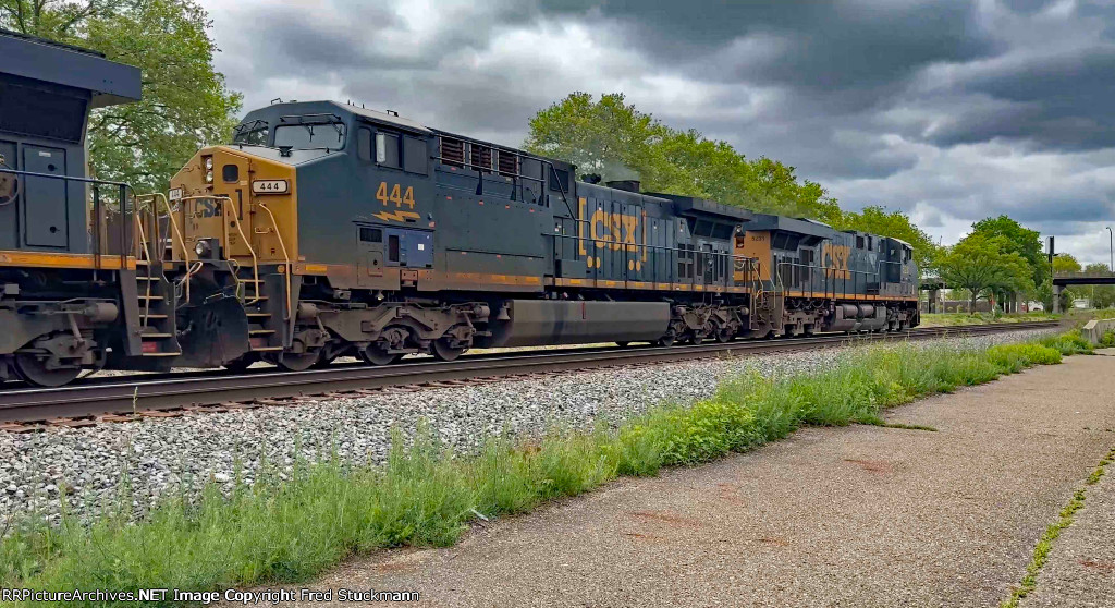 CSX 444